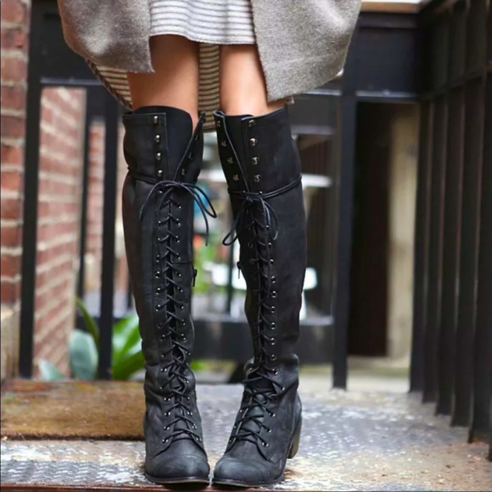 Jeffrey Campbell Jo Lace Up Boots / Free People. Size 7. Likely worn.